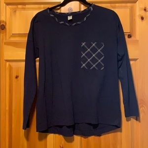 Long sleeve top